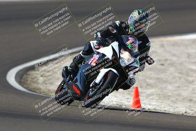 media/Sep-21-2025-TrackDaz (Sun) [[277c75b276]]/C Group/1240pm (Turn 2)/